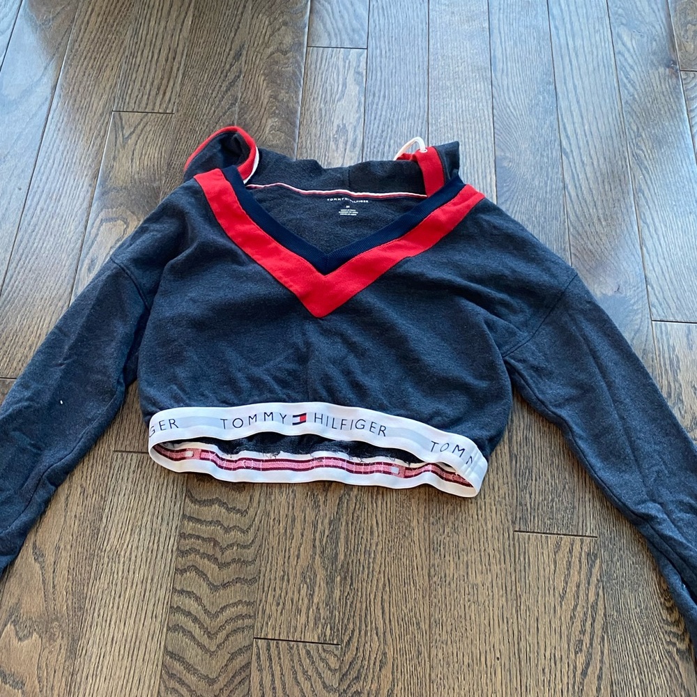Tommy Hilfiger Crop Sweatshirt